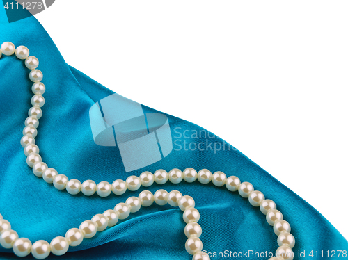 Image of Pearl beads