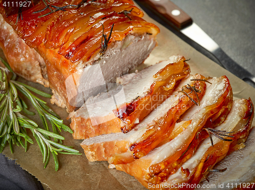 Image of freshly roasted sliced pork