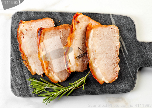 Image of roasted sliced pork