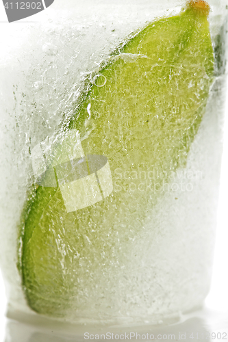 Image of Sliced cucumber in ice