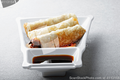 Image of Spring rolls filled with vegetables