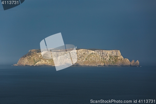 Image of Tasman Island in the distance