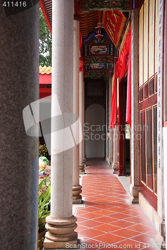 Image of Chinese temple courtyard