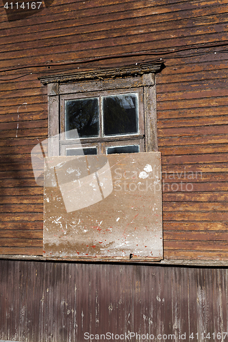 Image of old wooden abandoned house