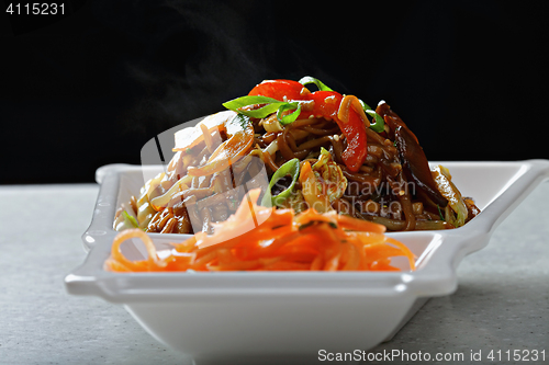 Image of Chow mein noodles with vegetables