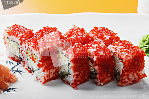 Image of California roll with crab closeup