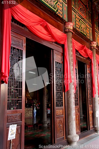 Image of Chinese temple entrance