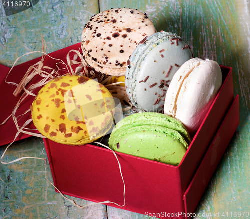 Image of Macarons in Gift Box