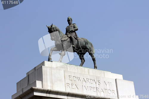 Image of Edwards VII Rex imperator statue, southern entrance of Victoria Memorial Hall, Kolkata, India