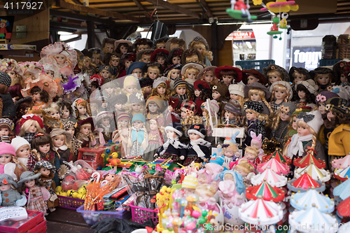 Image of Souvenir shop at famous Havels Market in first week of Advent in Christmas