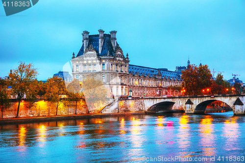 Image of Musee du Louvre (Louvre museum) in Paris, France