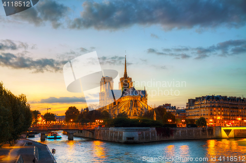 Image of Notre Dame de Paris cathedral