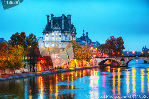 Image of Musee du Louvre (Louvre museum) in Paris, France