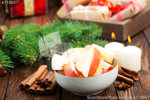 Image of apple with spice