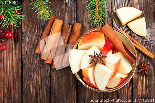 Image of apple with spice