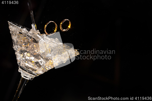 Image of Rings In The Glass