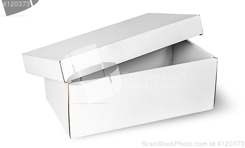 Image of Ajar empty white box with lid