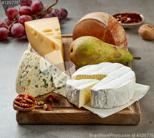 Image of various types of cheese