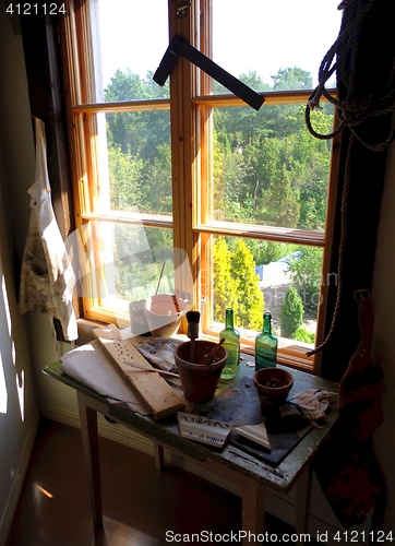 Image of Crafts table and window
