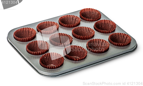 Image of Cupcake and muffin pan with paper cups