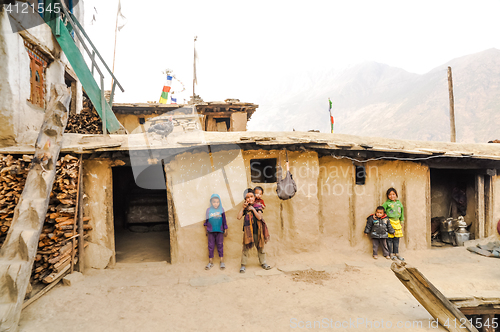 Image of Five native children