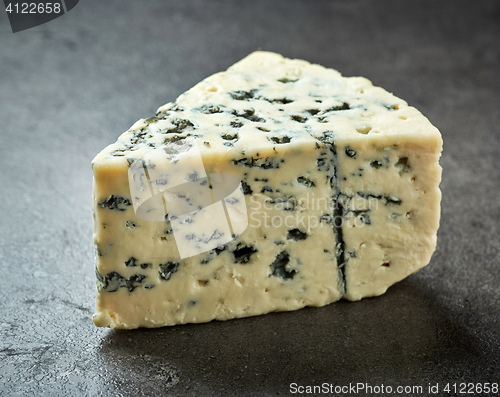 Image of fresh blue cheese