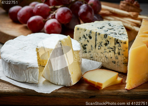 Image of various types of cheese