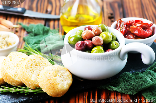 Image of olives