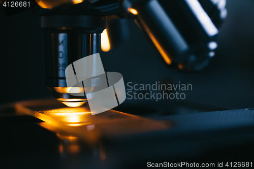 Image of Close up of microscope and test sample