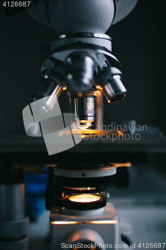 Image of Close up of microscope and test sample