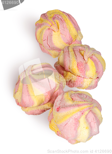 Image of Yellow and pink marshmallow in the row