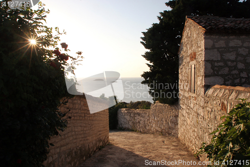 Image of Old courtyard house - Alley in a Mediterranean village