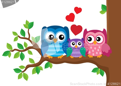 Image of Owl family theme image 2