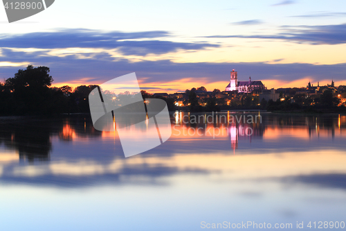 Image of Nevers cathedral in the sunset