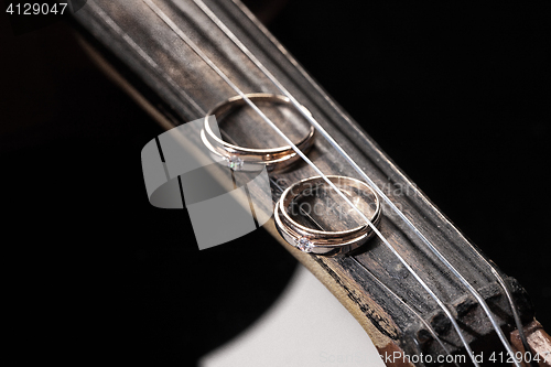 Image of Rings And Violin