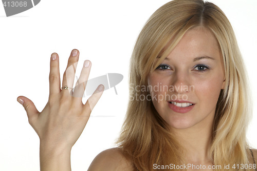 Image of five with finger