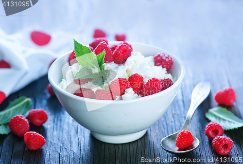 Image of cottage with berry