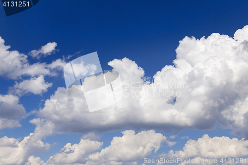 Image of clouds in the sky