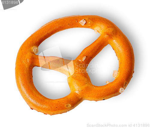Image of Single crunchy pretzels with salt