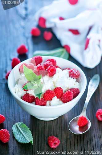 Image of cottage with berry