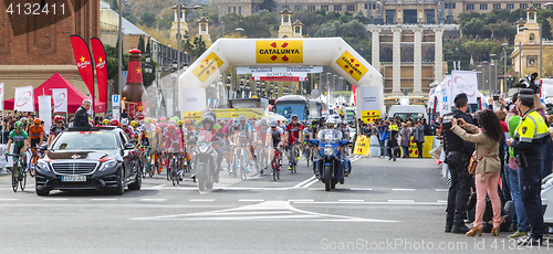 Image of The Peloton in Barcelona - Tour de Catalunya 2016