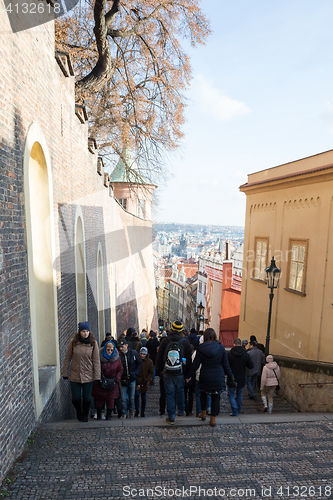 Image of Tourists queue in front of the Prague Castle