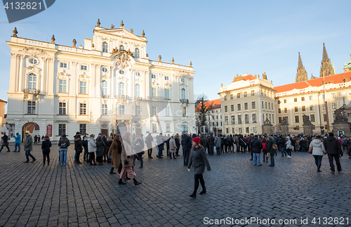 Image of Tourists queue in front of the Prague Castle