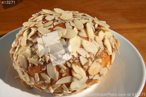 Image of Almond flake bun