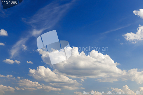 Image of cumulus clouds in the sky