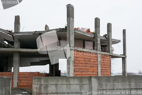 Image of The use of substandard construction materials has led to the collapse of the ceiling