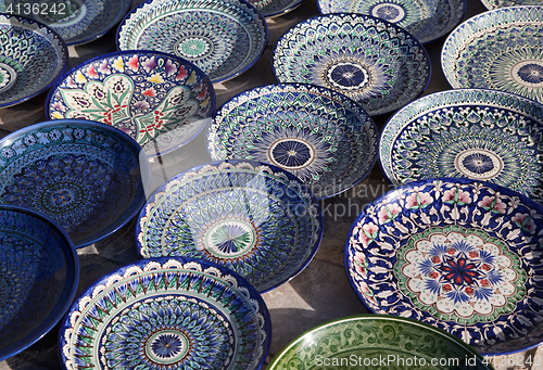 Image of Ceramic dishware, Uzbekistan