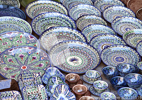 Image of Ceramic dishware, Uzbekistan