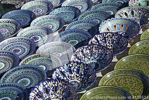 Image of Ceramic dishware, Uzbekistan