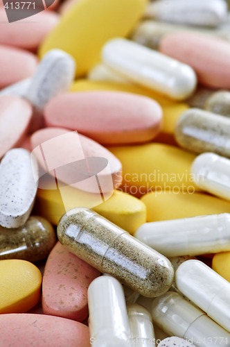 Image of Mix of vitamins